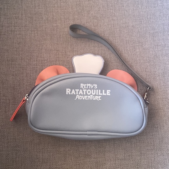 Disney’s “Remy” Ratatouille Wristlet - Picture 3 of 9